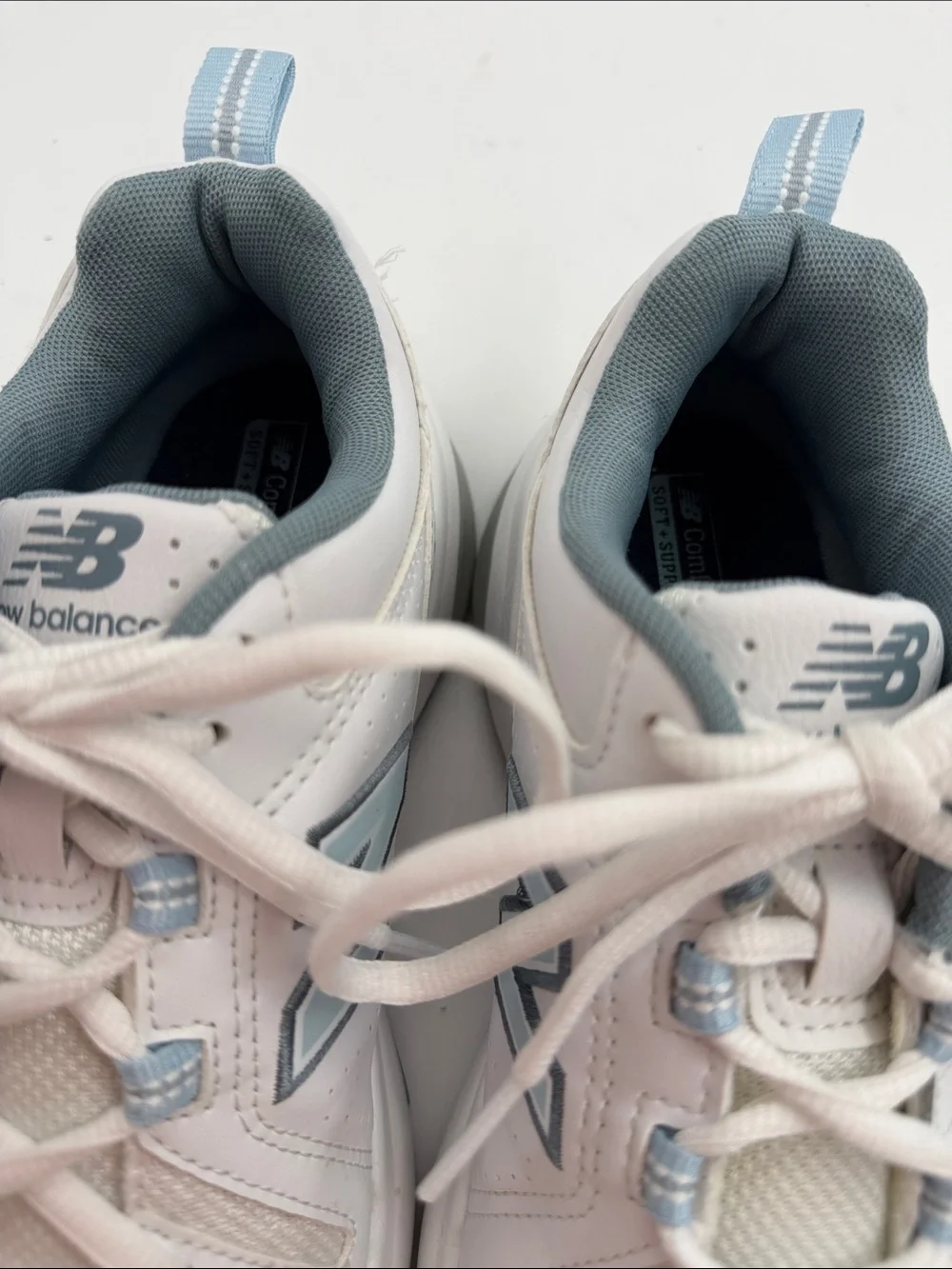 New Balance 608 V5 WX608WB5 White Casual Shoes Sneakers Women's 7.5 D  Mens 6.0D